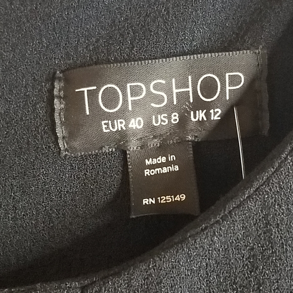 TOPSHOP Perfect Little Bkack Dress - Picture 11 of 12